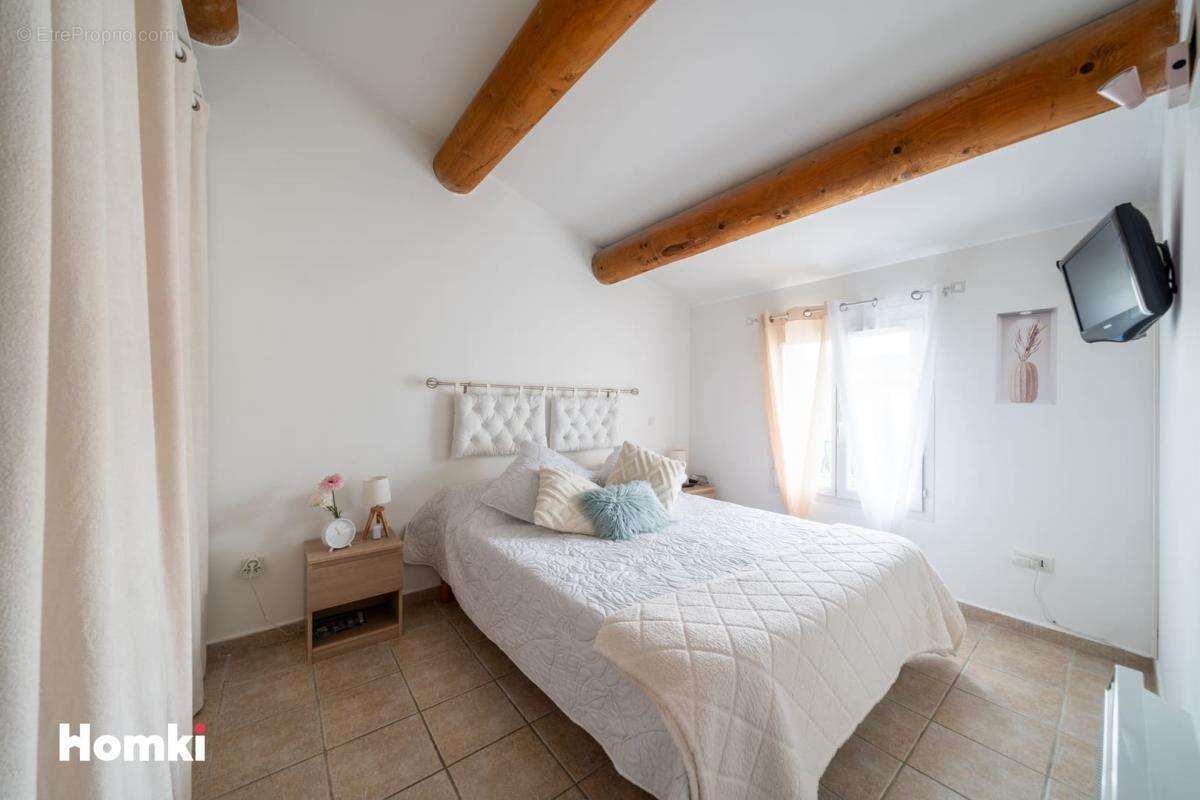Maison/Villa T4 de 80 m2 à Mouriès 13890 - photo 8