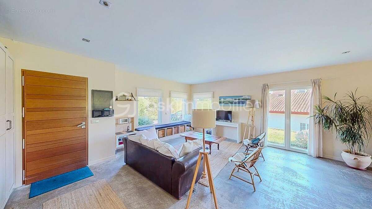 Maison de plain-pied de 2015 avec un T2 indépendant - photo 3