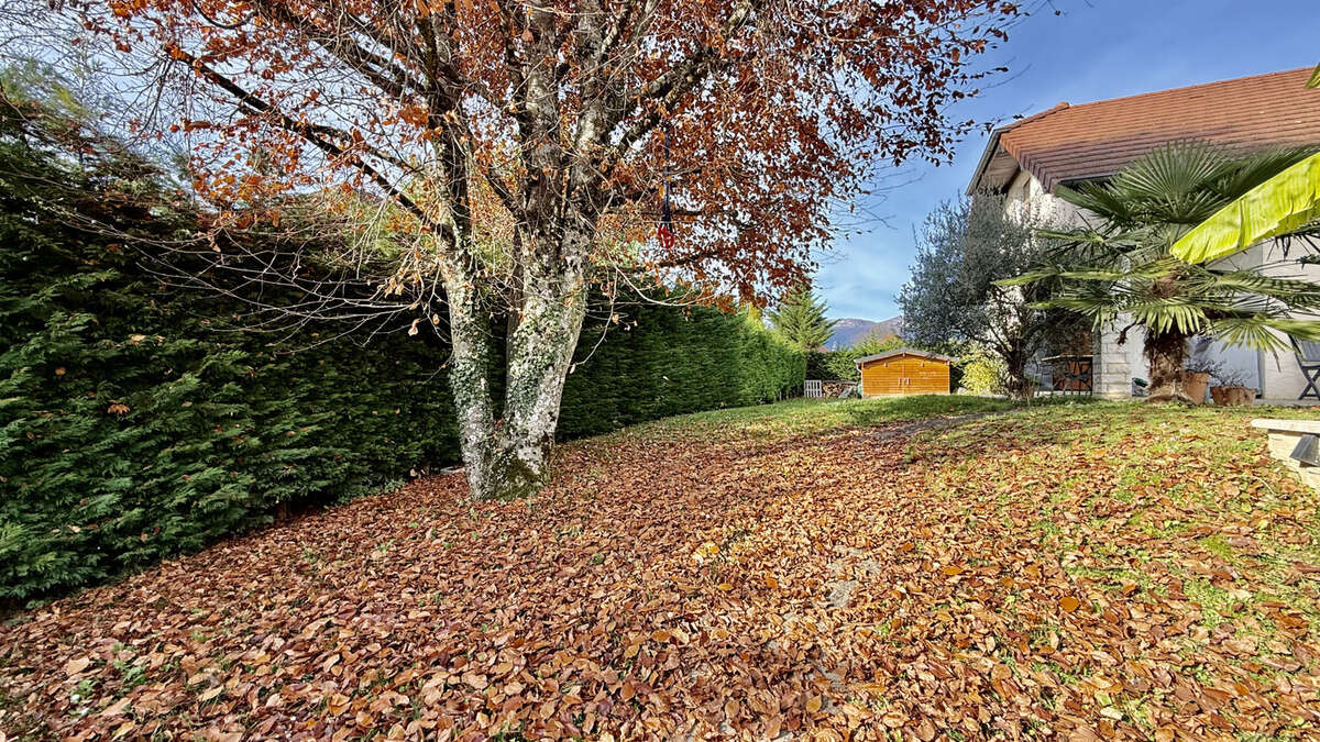 Maison à PREVESSIN-MOENS