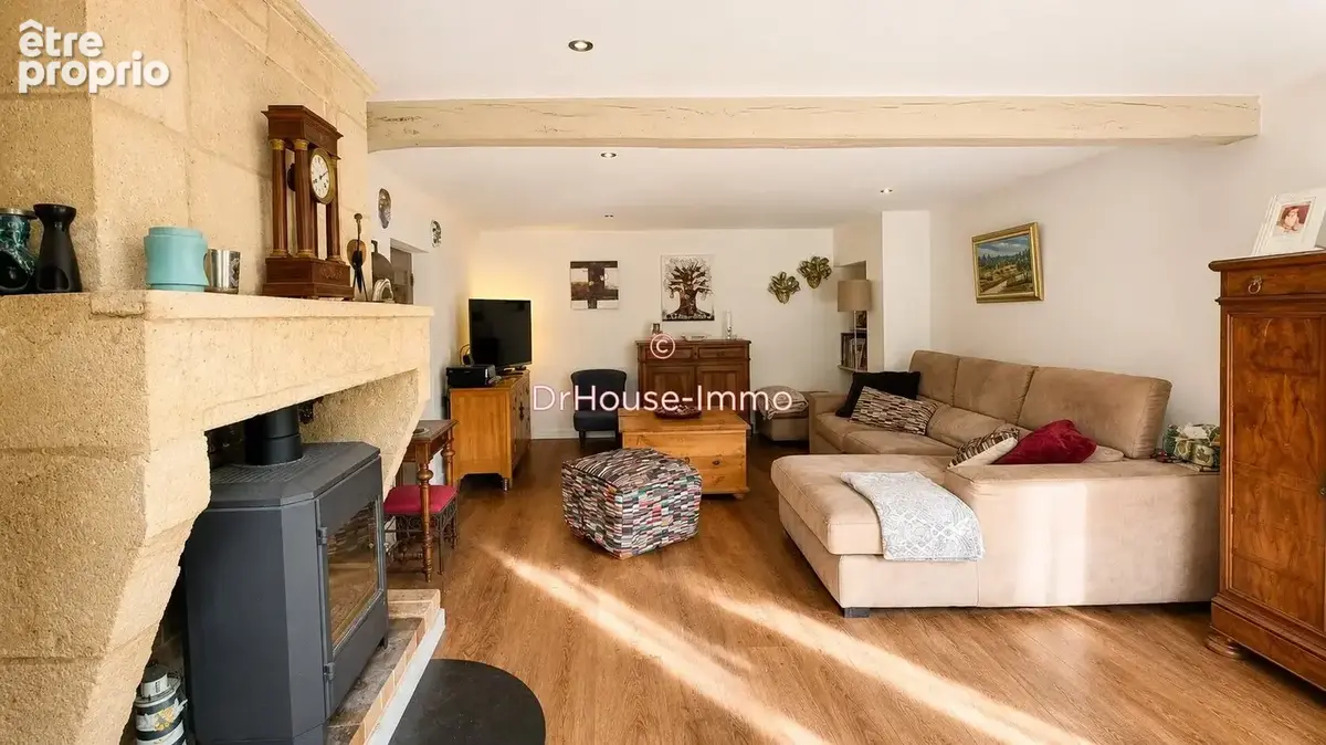 Maison 5 pièces 138 m² à vendre à Laruscade (33620) - photo 4