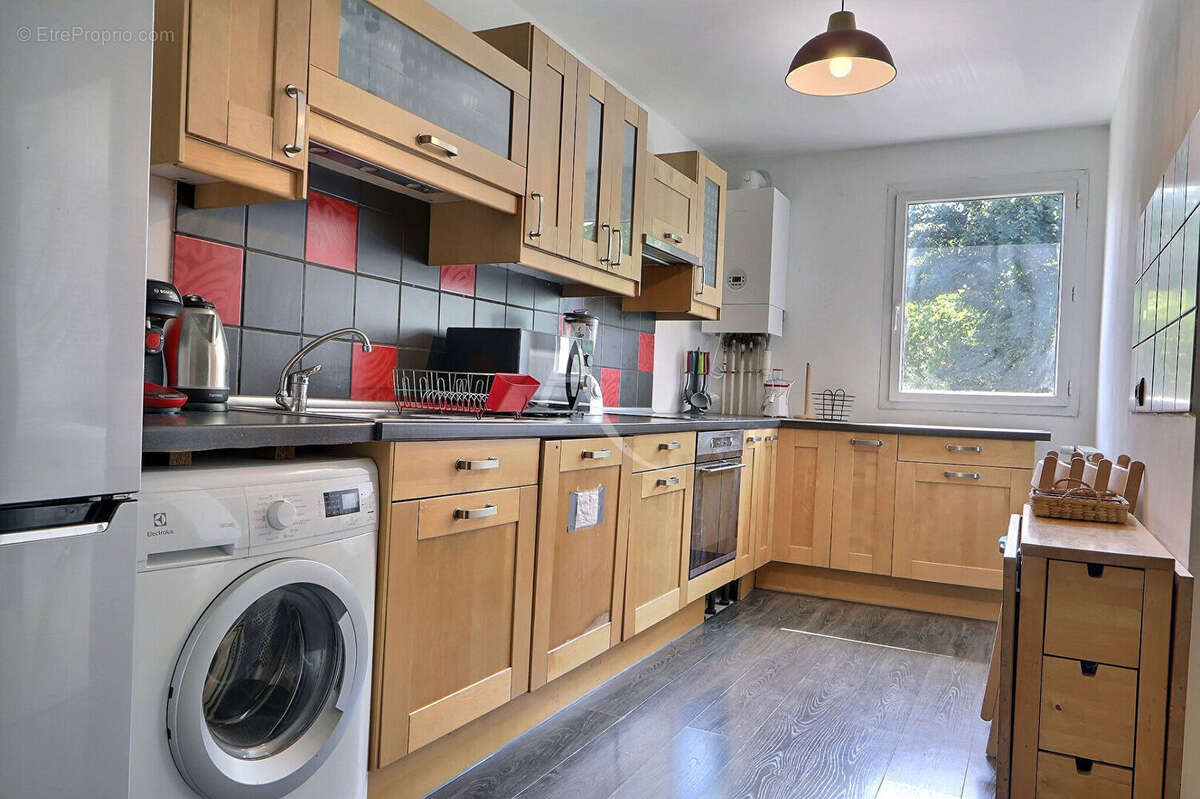 Appartement à AUBERVILLIERS