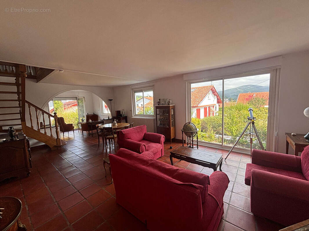Maison 122m²  proche Centre ville - photo 3