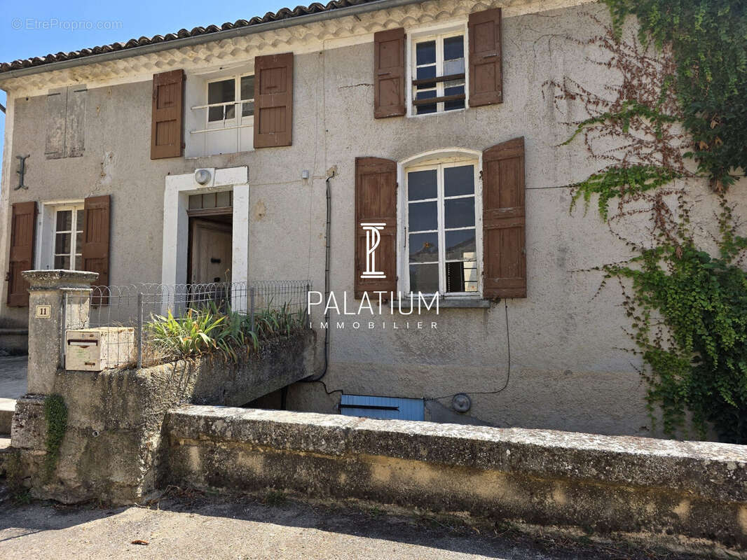 Maison 95 m² à Niozelles  - photo 2