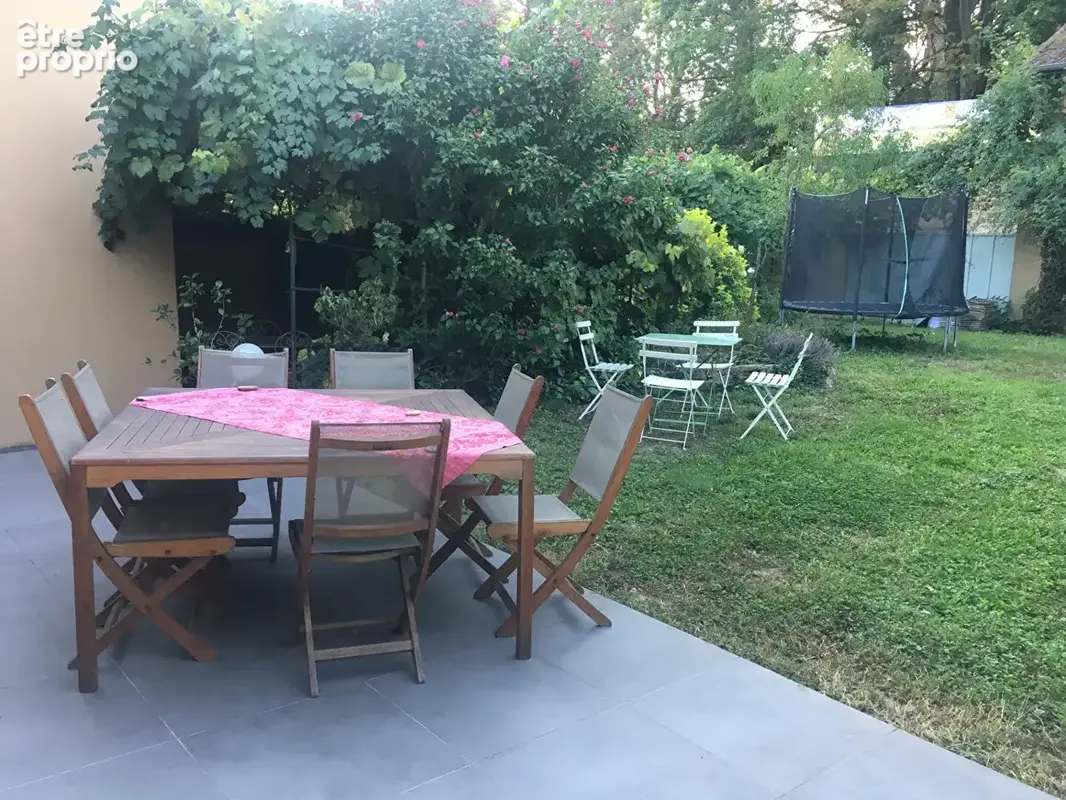 GENAY   Cœur de village  Maison familiale de charme 200 m2 avec jardin clos, grange et revenu locatif - photo 13
