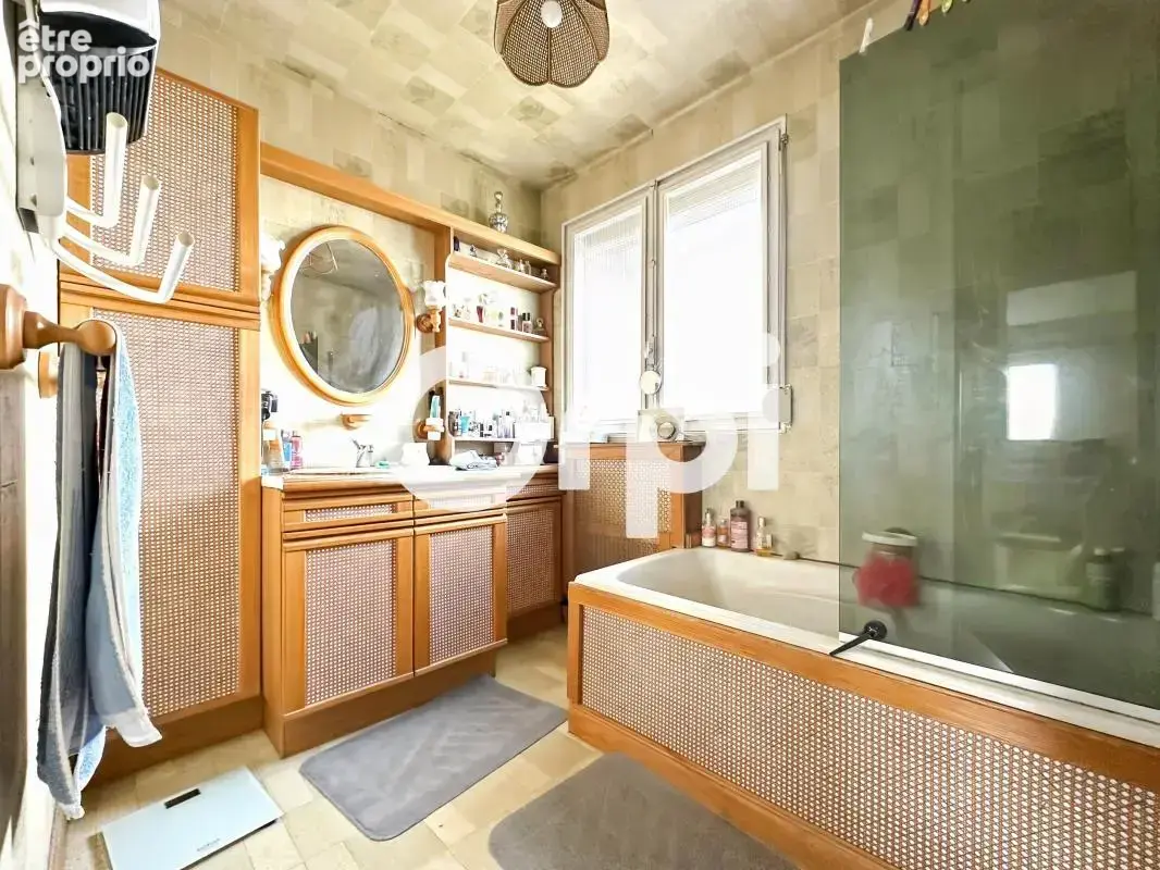 Maison 3 chambres, jardin, garage et sous/sol à Petite-Synthe (59640) - photo 7