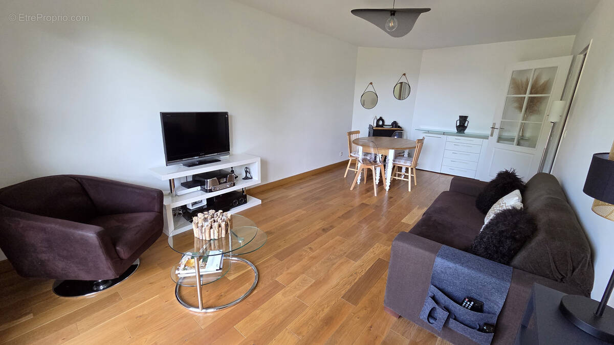 Appartement à BOISSY-SAINT-LEGER