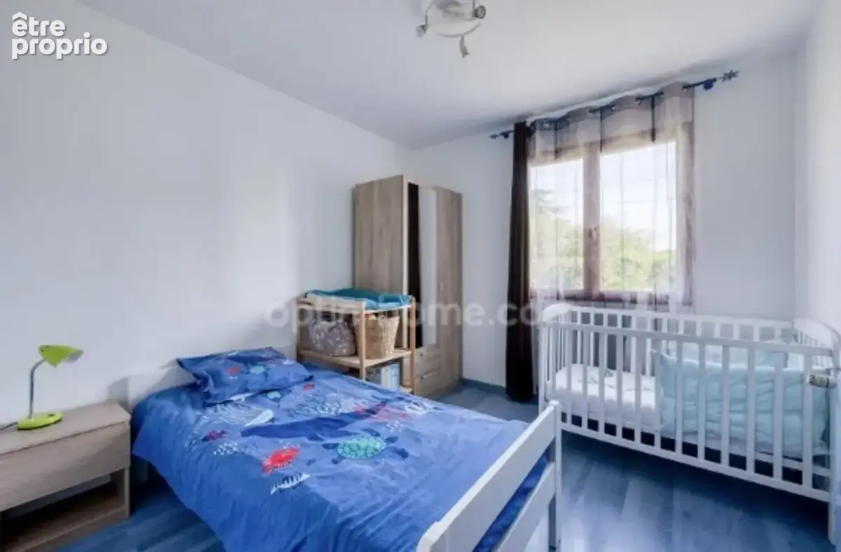 Maison familiale, 5 chambres, terrain de 685 m² et nombreux équipements sur Pessac (33) - photo 8