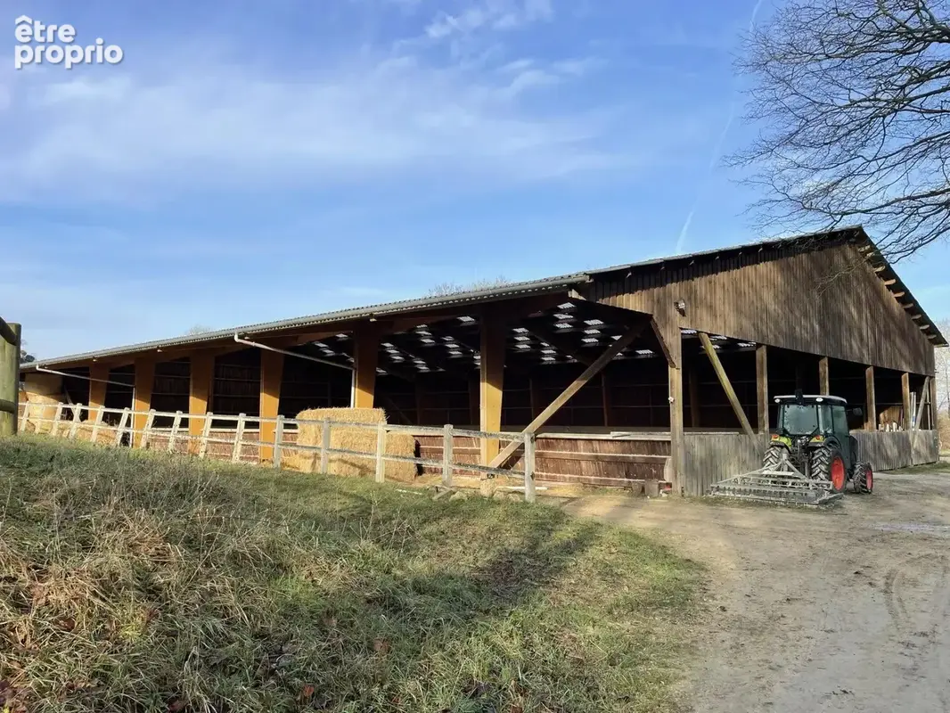 Maison 14 pièces 395 m² à vendre à Pontoise (95000) - photo 3