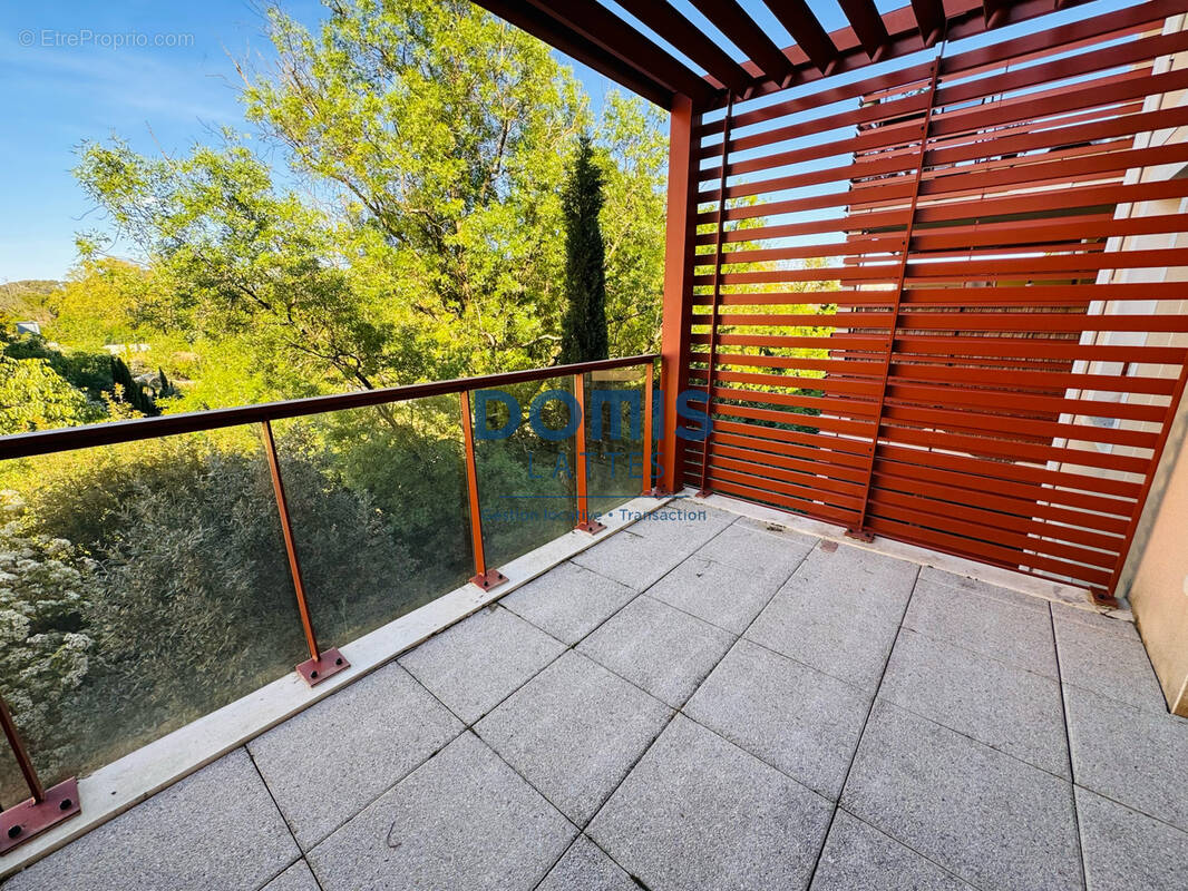 Appartement à JUVIGNAC