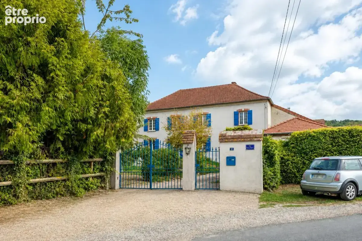 Élégante maison de maître sur un parc de 5 000 m² à Festigny - photo 5