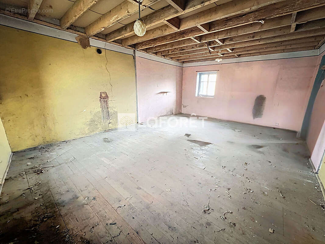 Maison à SAINT-SYMPHORIEN-D&#039;ANCELLES