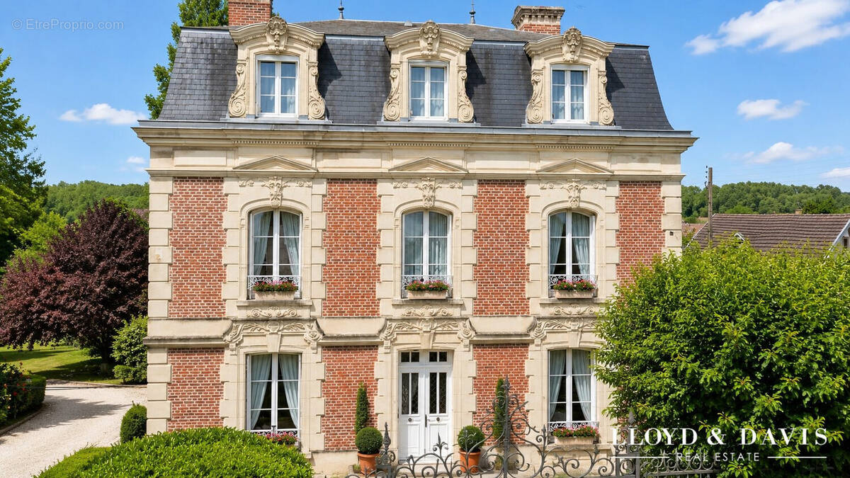 Maison à COMPIEGNE