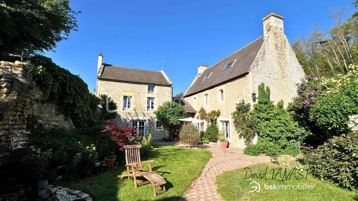 Maison à BRETTEVILLE-SUR-LAIZE