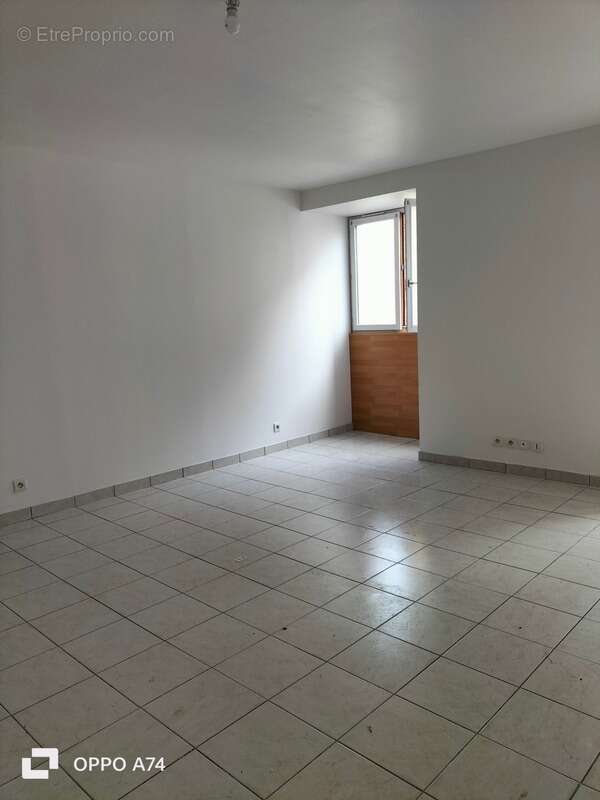 Appartement à BECHEREL
