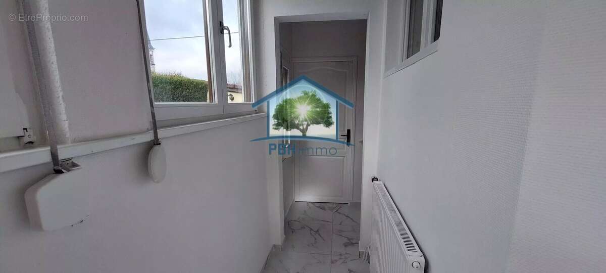 Maison à NOMEXY