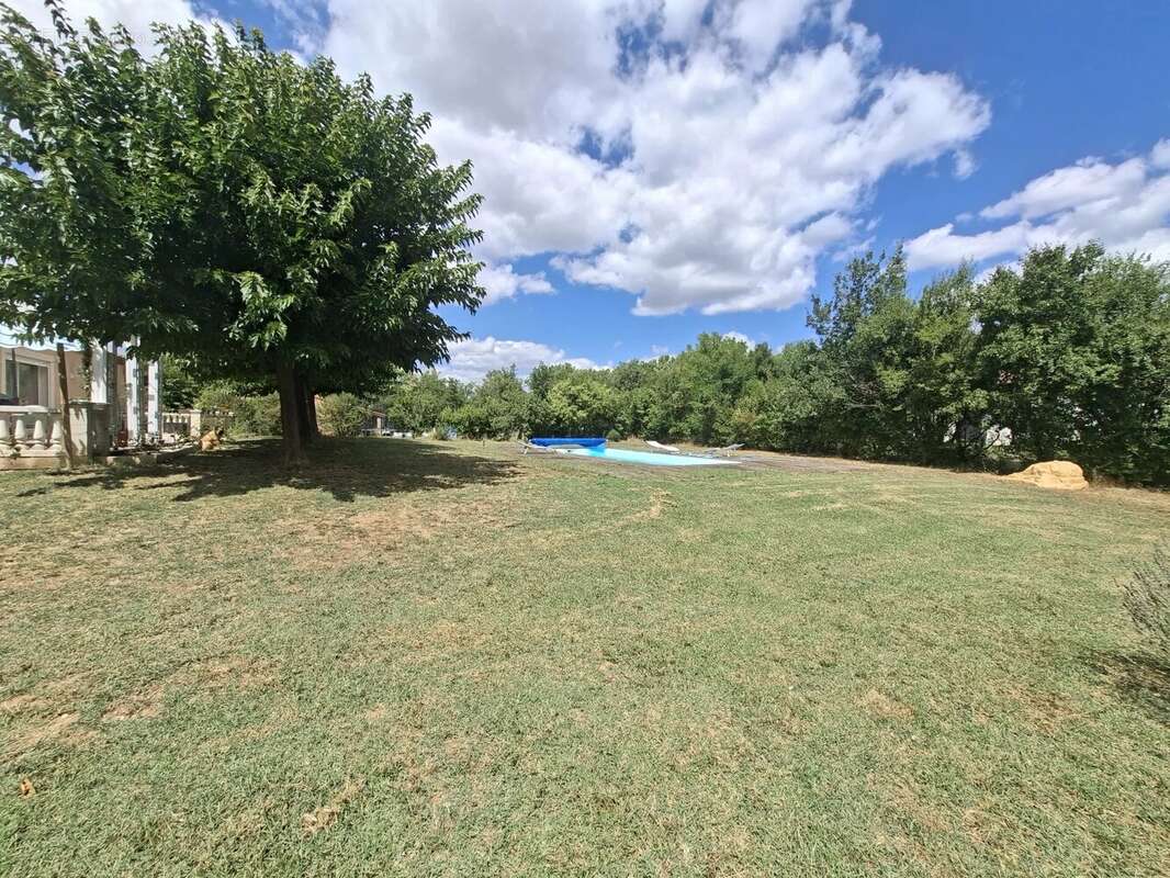 Maison à MONTDRAGON