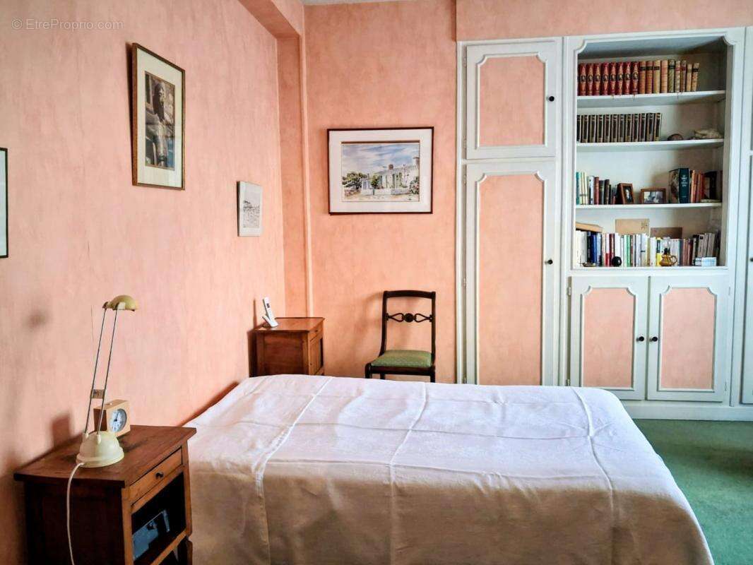 Appartement à PARIS-6E