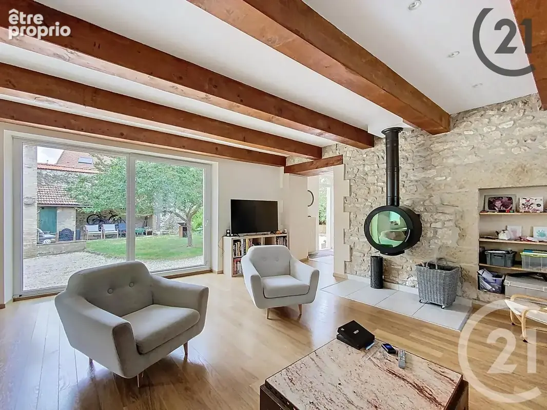 Maison 8 pièces 219 m² à vendre à Courcelles-Sapicourt (51140) - photo 3