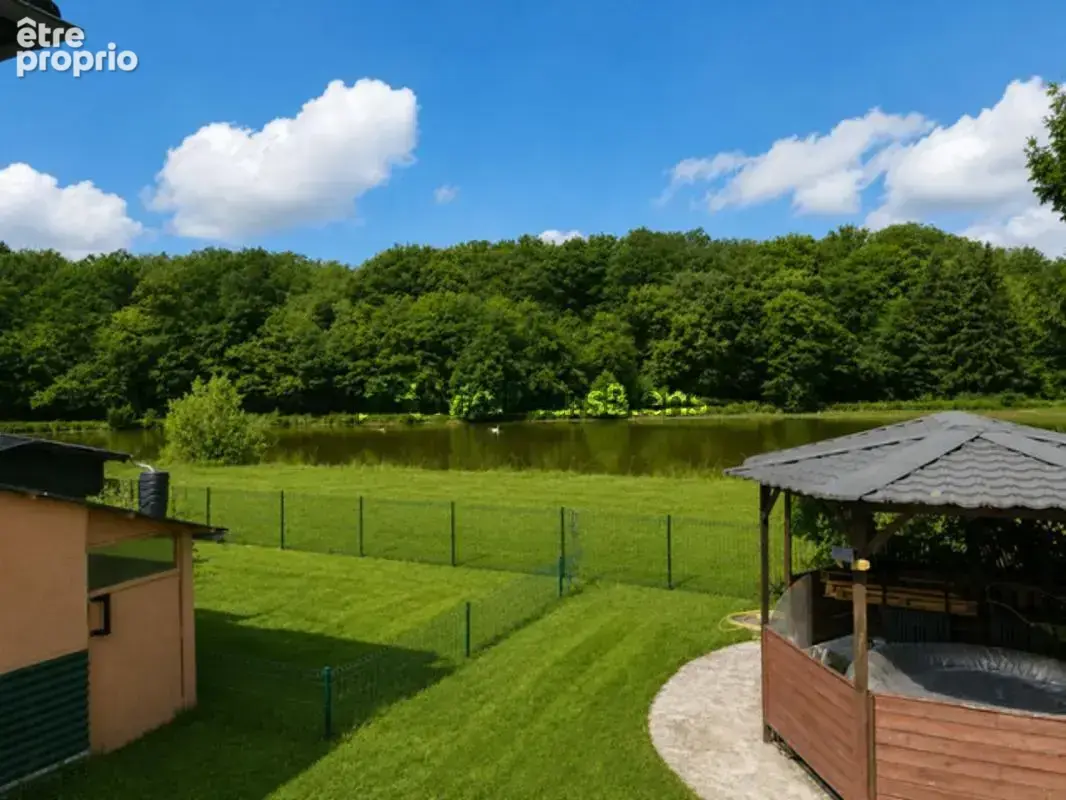 Maison 4 chambres sur terrain de 770 m² - photo 2