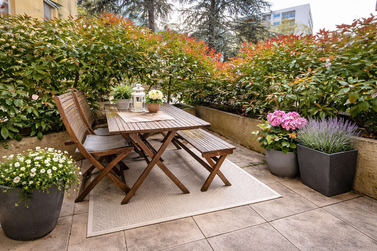 Appartement à OULLINS