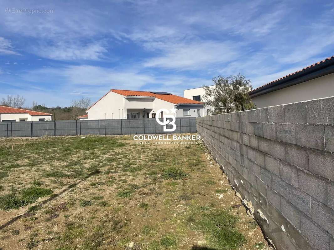 Terrain à MAUREILLAS-LAS-ILLAS