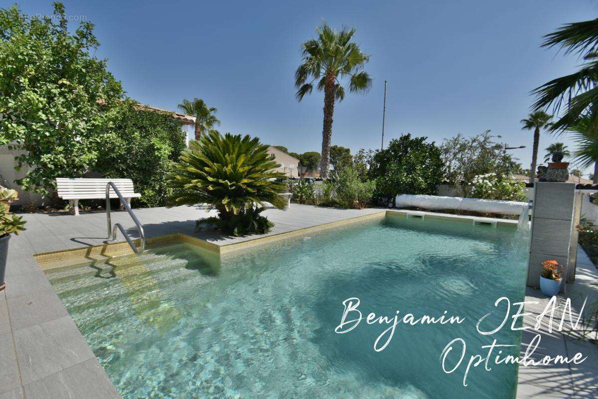 Maison F5 avec piscine et garage - photo 2
