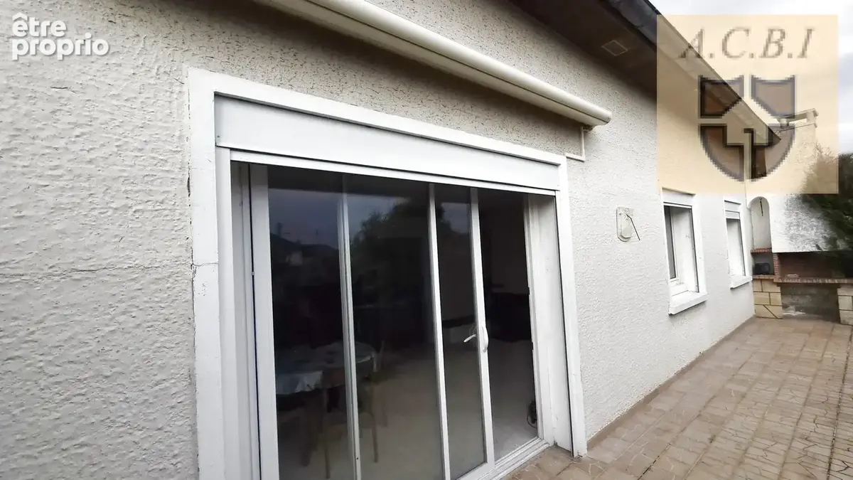 Ensemble immobilier  ou maison familiale (~122 m2 hab. + sous-sol total) - photo 2