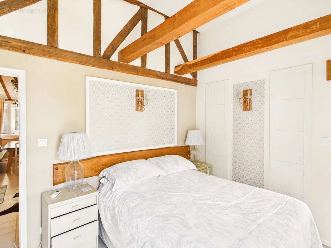 Maison à MONTIGNAC-DE-LAUZUN