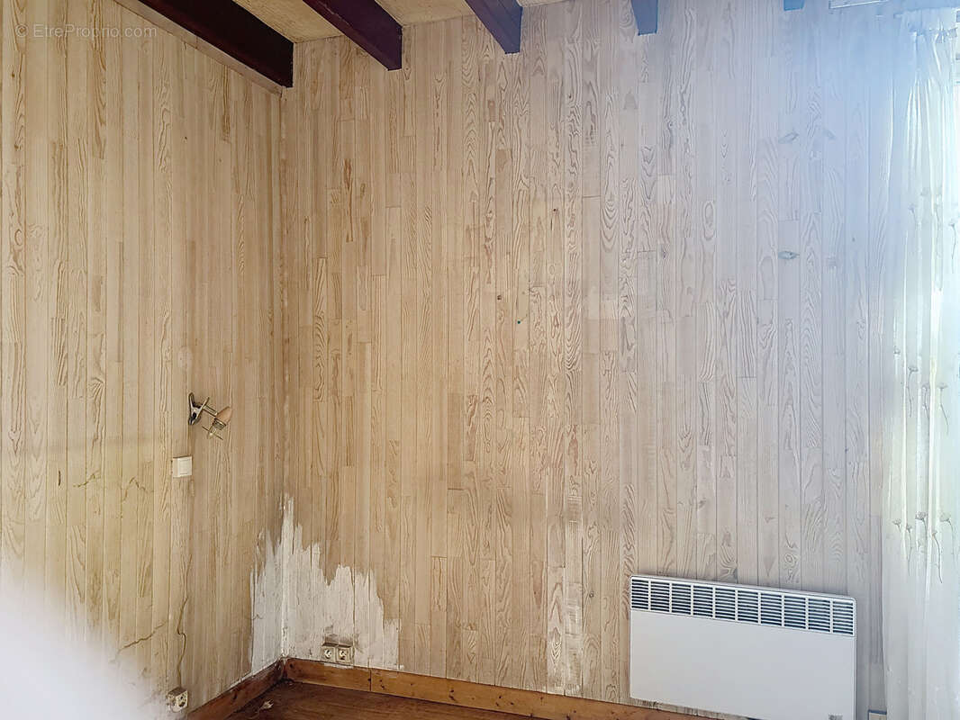 Maison à JUVIGNY-LE-TERTRE