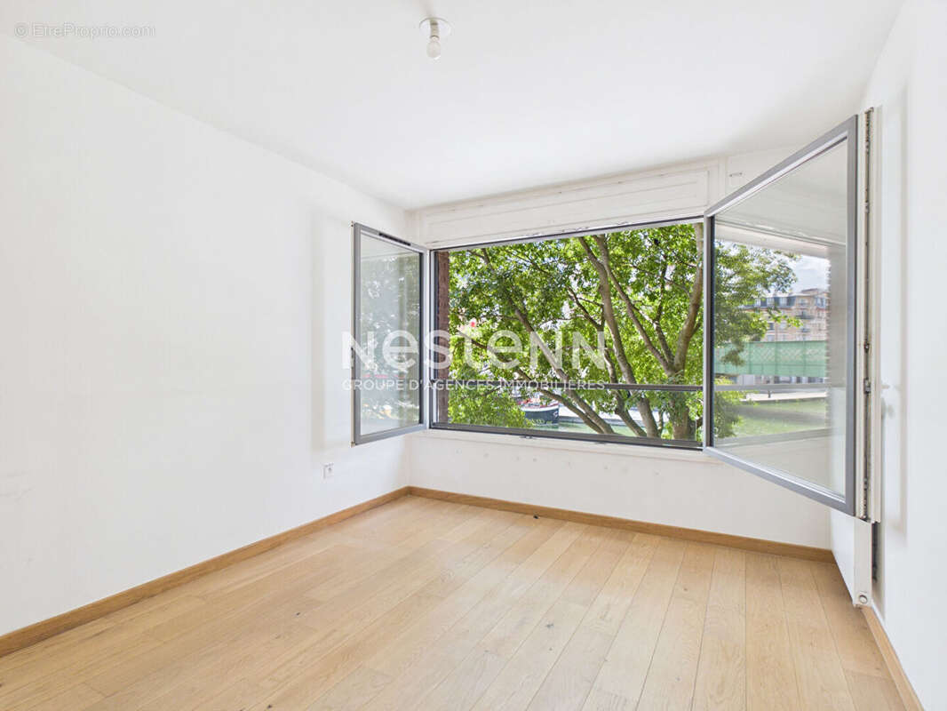Appartement à PARIS-19E