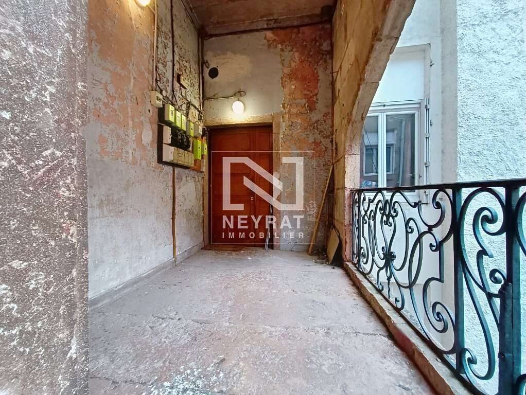 Appartement à AUXONNE