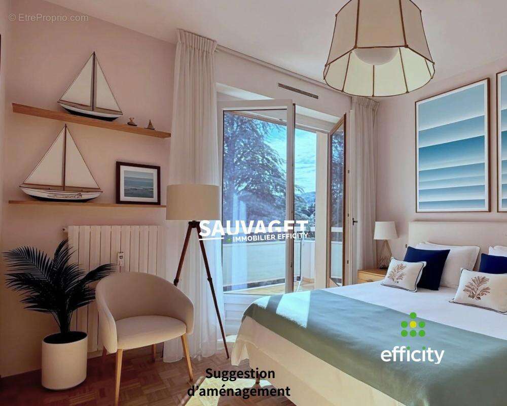 Appartement à REIGNIER