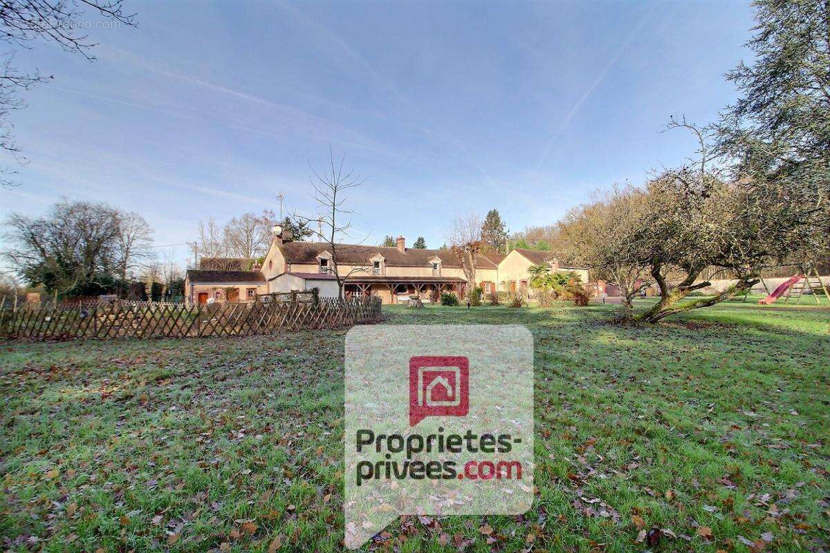 Maison à VILLEMANDEUR