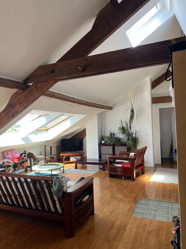 Appartement à SAINT-MAUR-DES-FOSSES