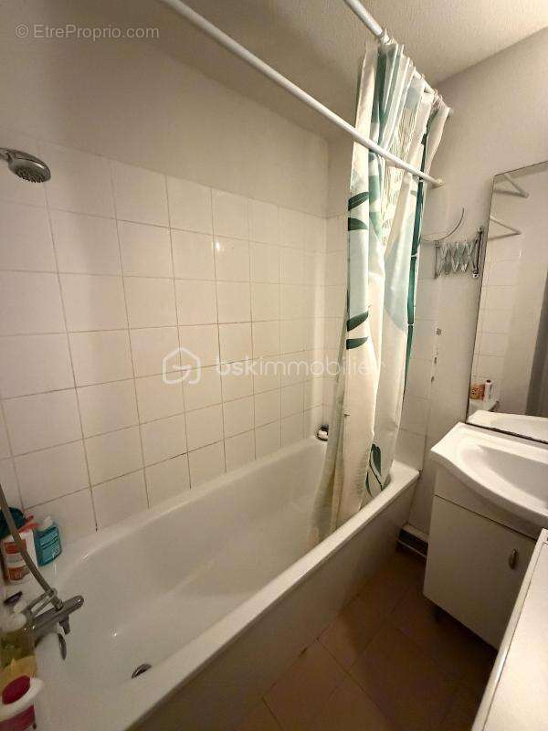 En Exclusivité ! 3 pièces d'environ 45 M2 dans résidence de tourisme avec place de parking ! - photo 4