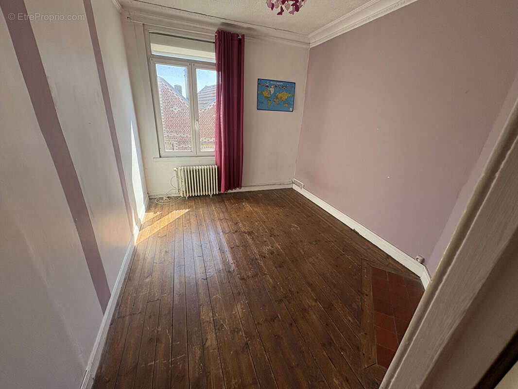 Maison à SAINT-QUENTIN