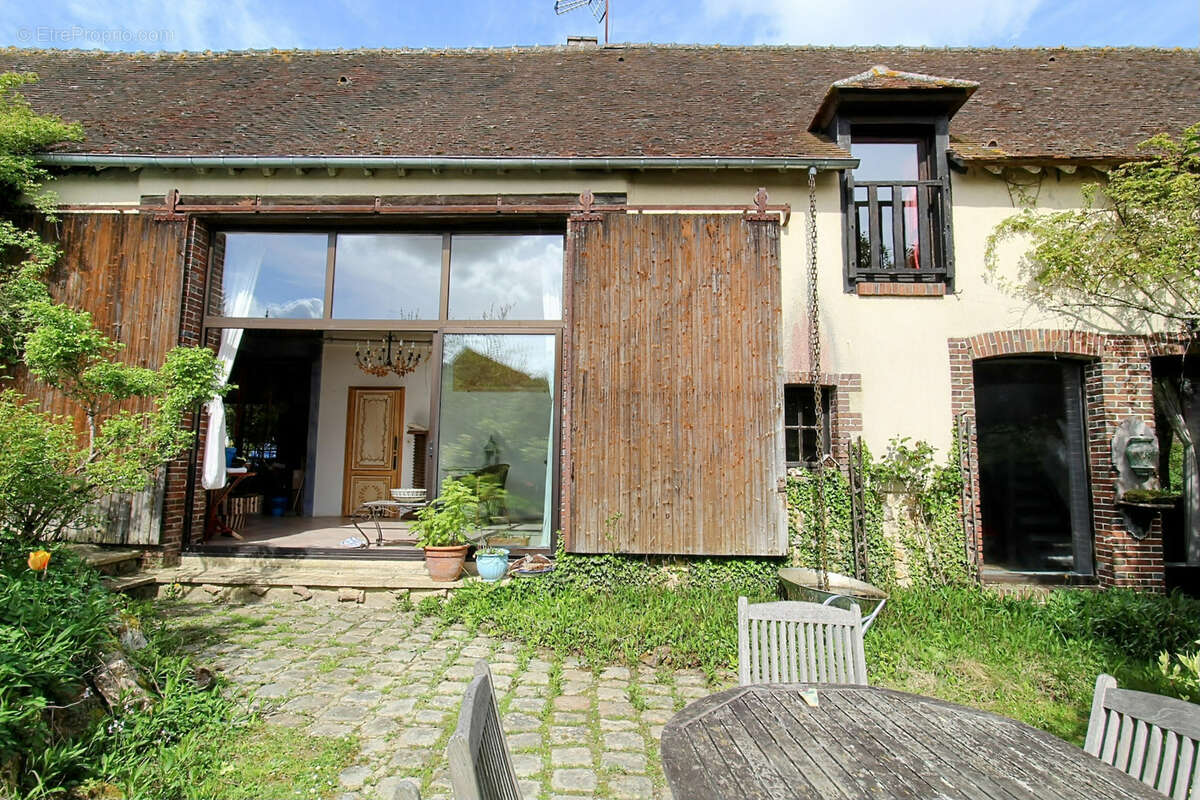 EPERNON 10 mn - Maison ancienne avec dépendance à vendre - photo 14