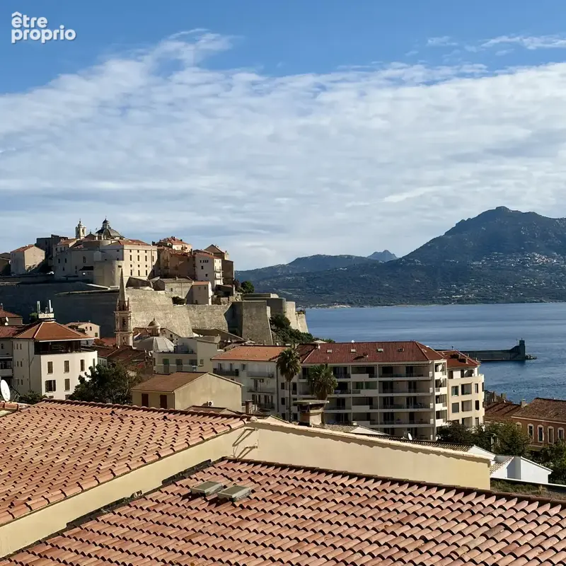 CALVI Centre- Appartement 3 chambres Vue mer et citadelle - photo 8