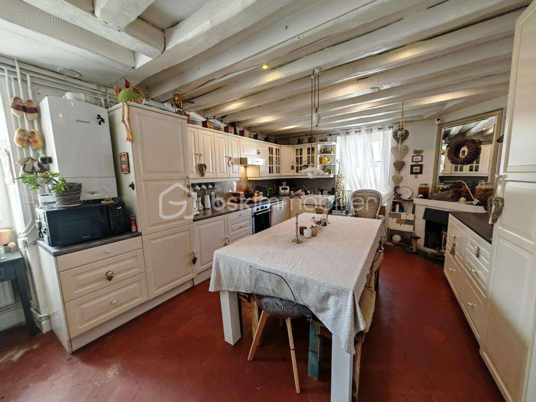 Maison à BOIS-LE-ROI