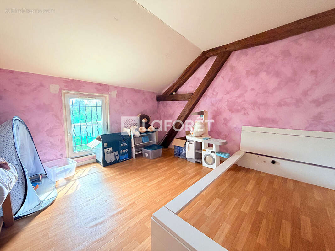 Maison à CHUFFILLY-ROCHE