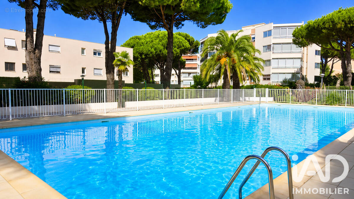 Photo 1 - Appartement à FREJUS