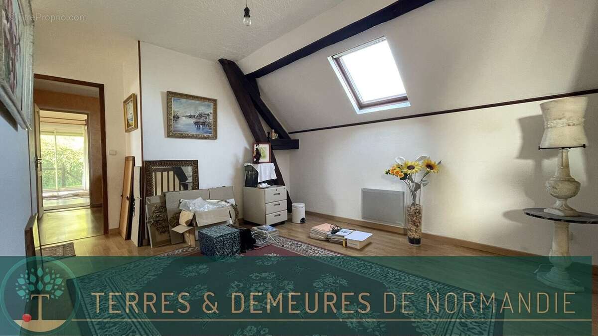 Maison à SAINT-SAIRE