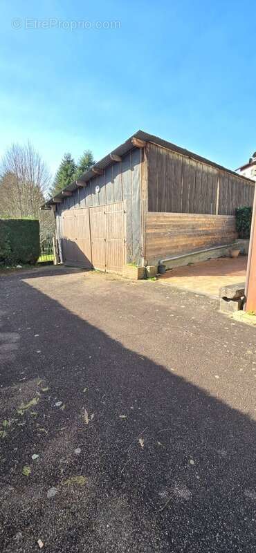 Maison à LE PALAIS-SUR-VIENNE