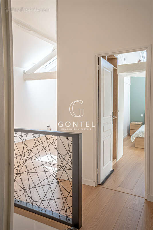 Appartement à SAINT-CYR-AU-MONT-D'OR