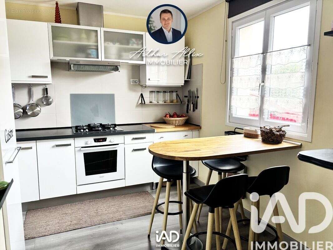 Maison 108 m² à Saint-Germain-Sur-Ay  - photo 4