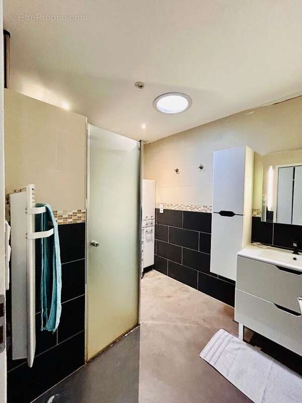 Maison à PARENTIS-EN-BORN