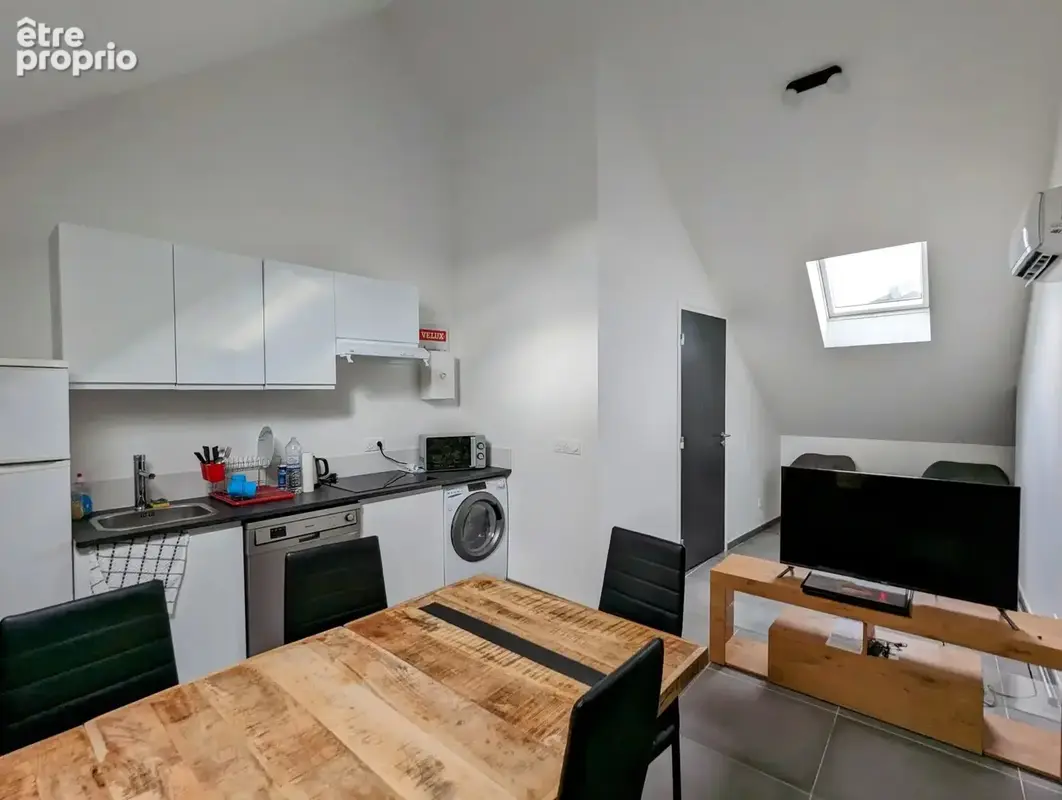 Ref 1811 : Local/Entrepôt avec Studio et Bureau - photo 3