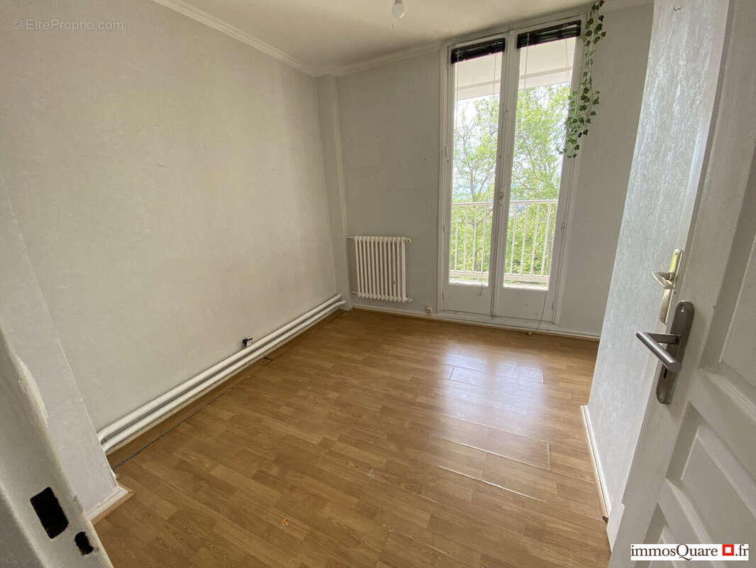 Appartement à LA MULATIERE