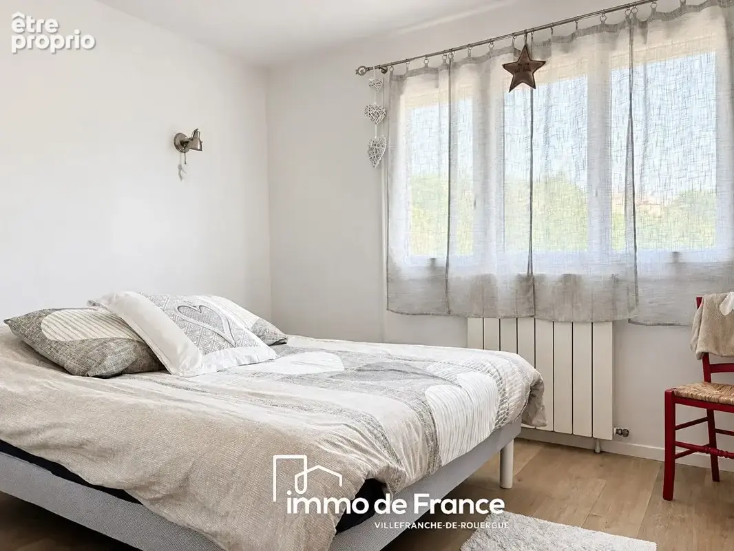 Appartement Villefranche De Rouergue 4 pièce(s) 76 m2 - photo 7