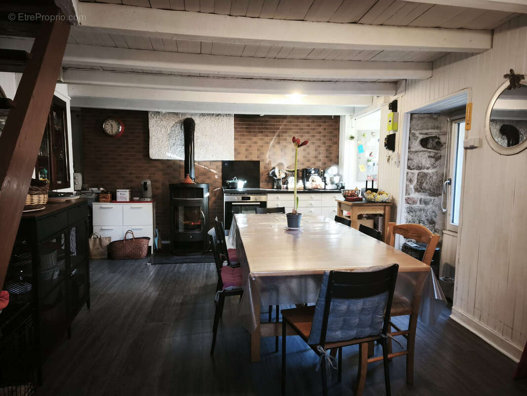 Maison à SAILLANT